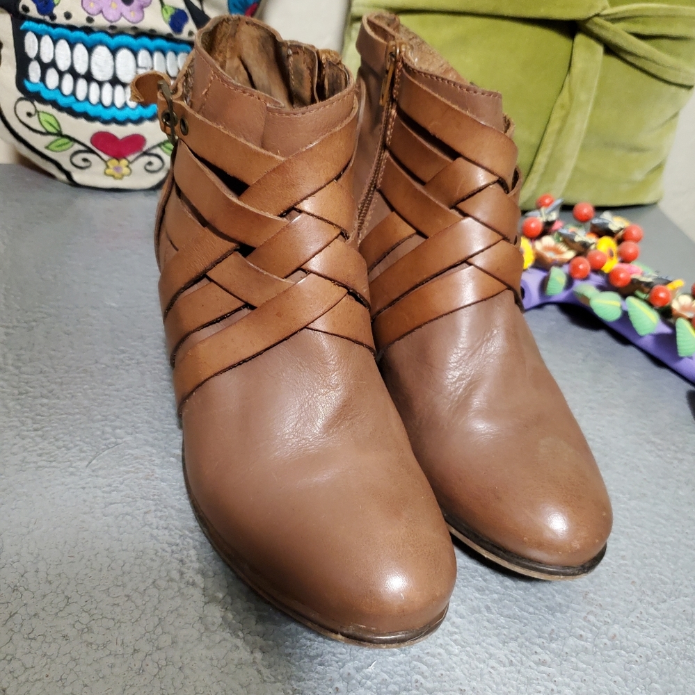 SixtySeven leather ankle boots